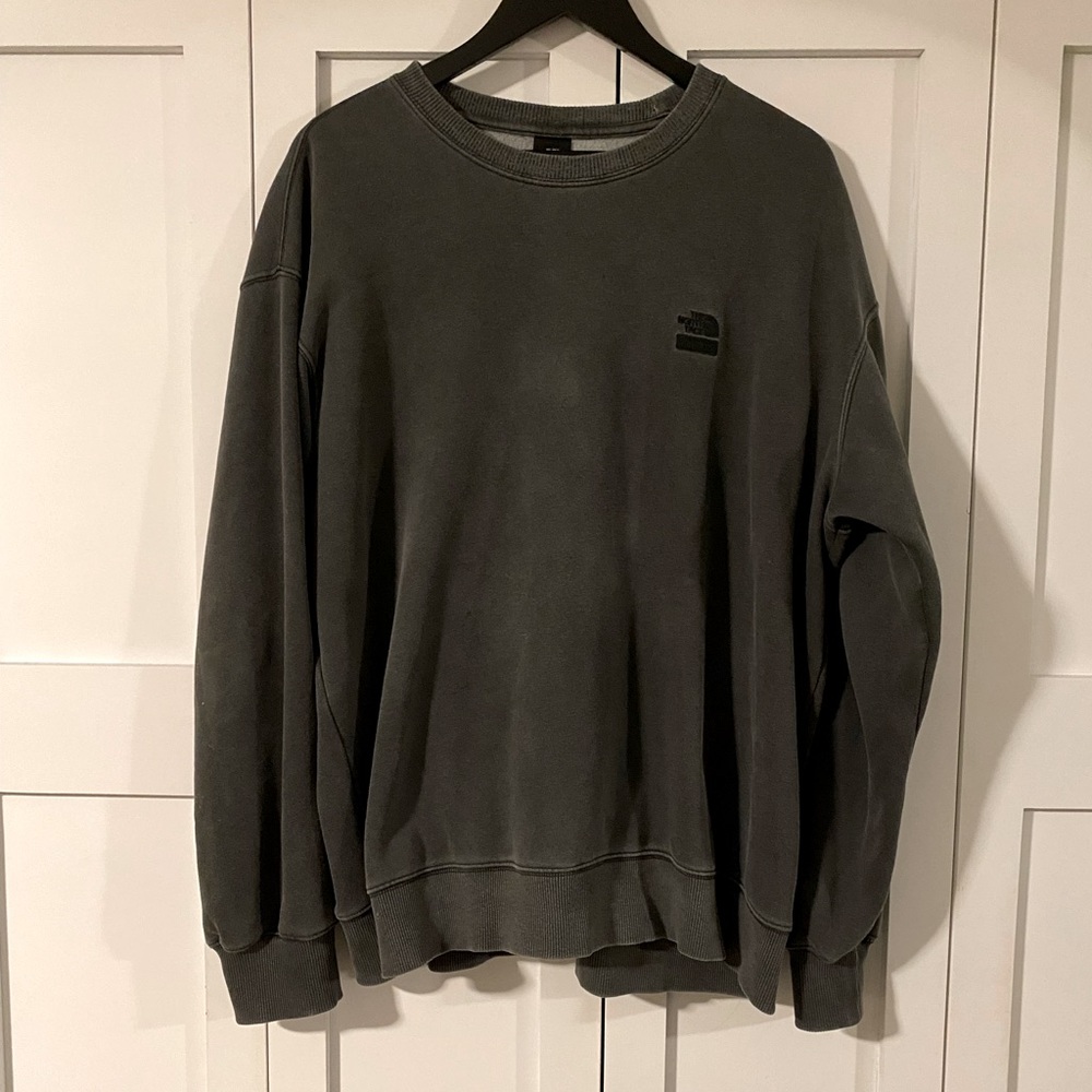 Supreme x The North Face Pigment Printed Crewneck